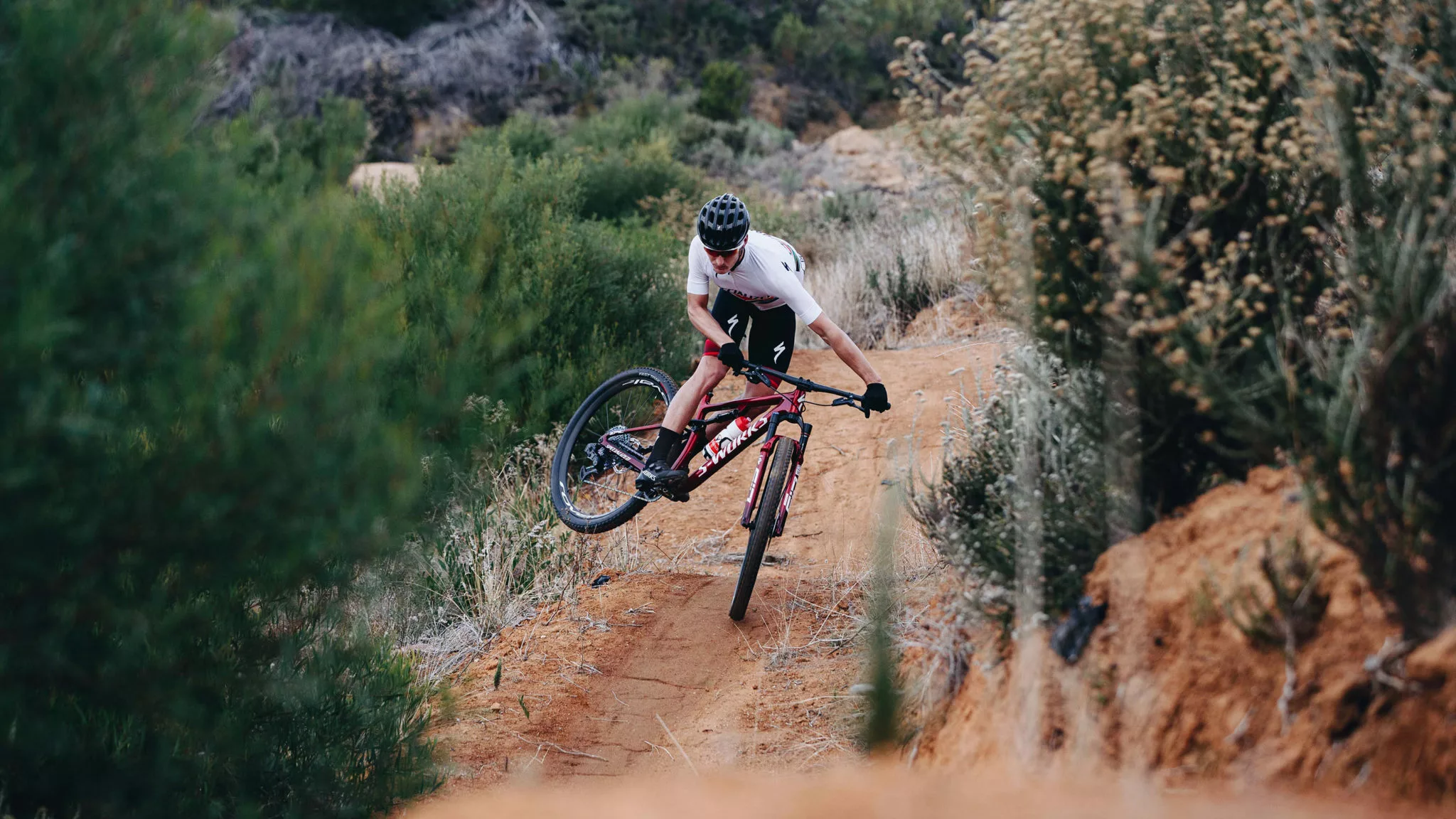 Edessä -pyöräkauppa 04 MTB 2197 EpicCarousel 2880x1620 03 scaled 1