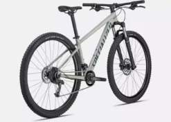Cycli Specialized Rockhopper Sport 27,5" 2022 -pyöräkauppa 91822 65 ROCKHOPPER SPORT 29 WHTMTN DSTTUR RDSQ